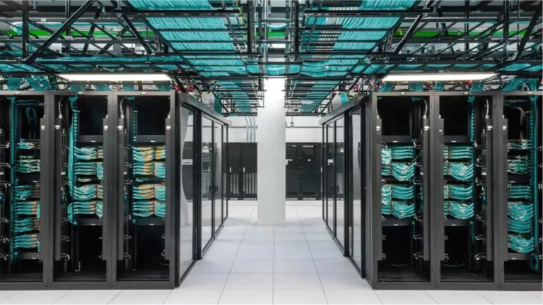 Nvidia Chính Thức Bước Vào Kỷ Nguyên Quang Học để Tăng Tốc Mạng Ai Thế Hệ Mới