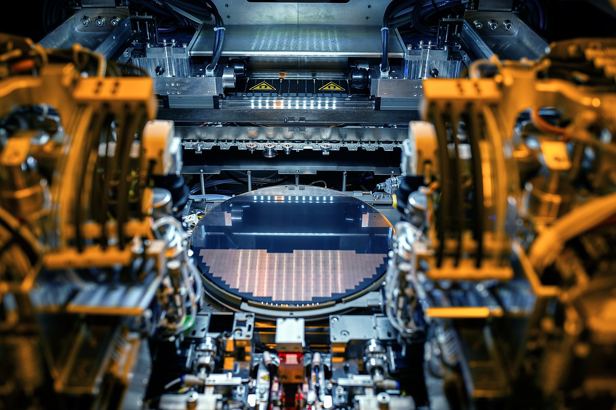 Vì sao Intel Foundry cần Shawn Han lúc này