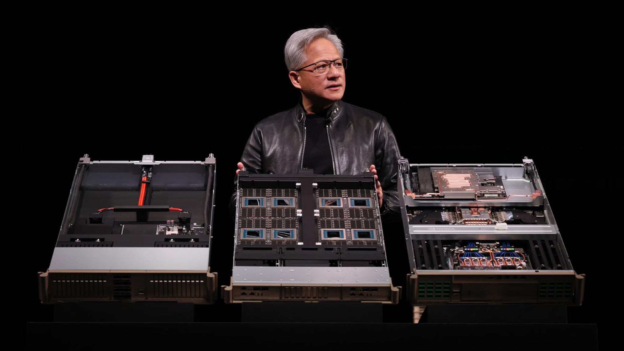 Jensen Huang: NVIDIA vẫn lớn mạnh nhờ GPU và CUDA, không chỉ nhờ AI
