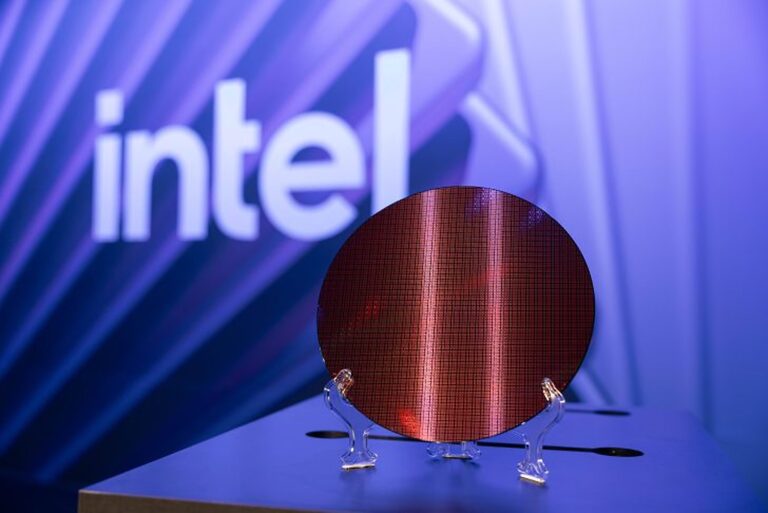 Google đặt cược vào Intel TPU: vì sao tỷ lệ đạt chuẩn 98% vẫn là bài toán khó?