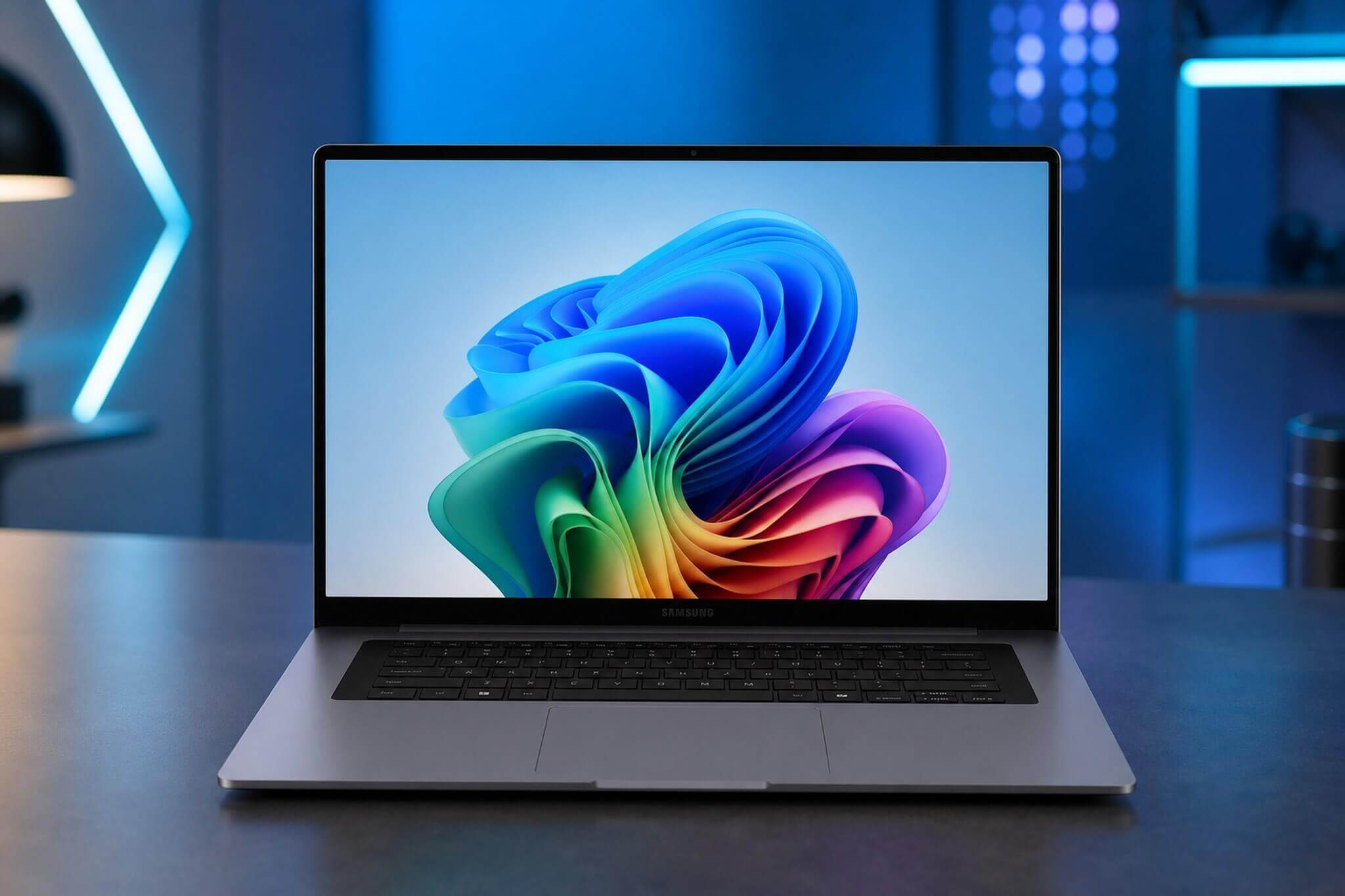 Laptop ARM 2026 vs Intel: Pin hơn 30% Nhưng App Nào Chưa Chạy Được?