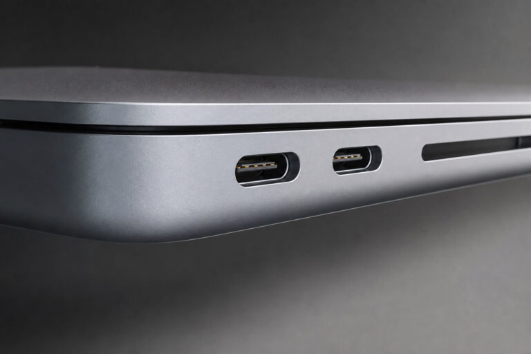 Thunderbolt 4 Vs Usb4 Tren Laptop 2026 40gbps Nhung Khac Dock Man Hinh